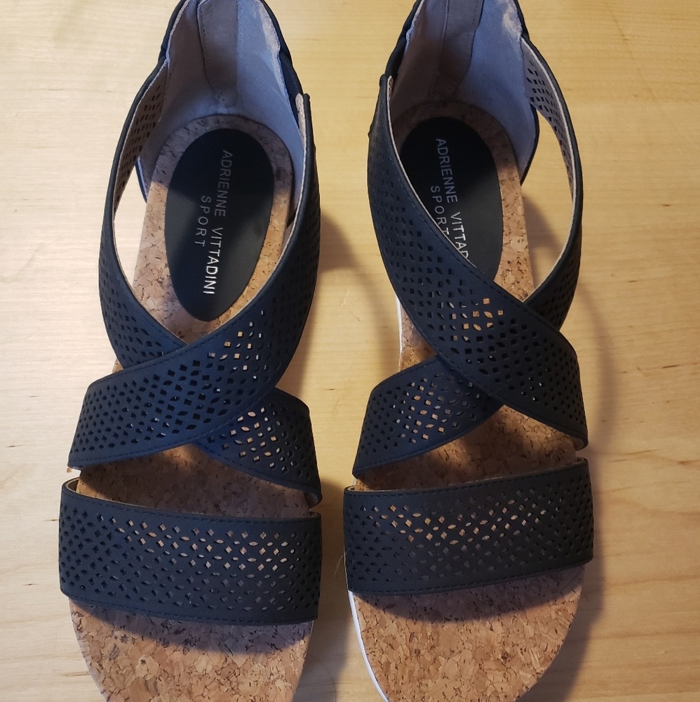 Cheers Sport Sandal Size 8